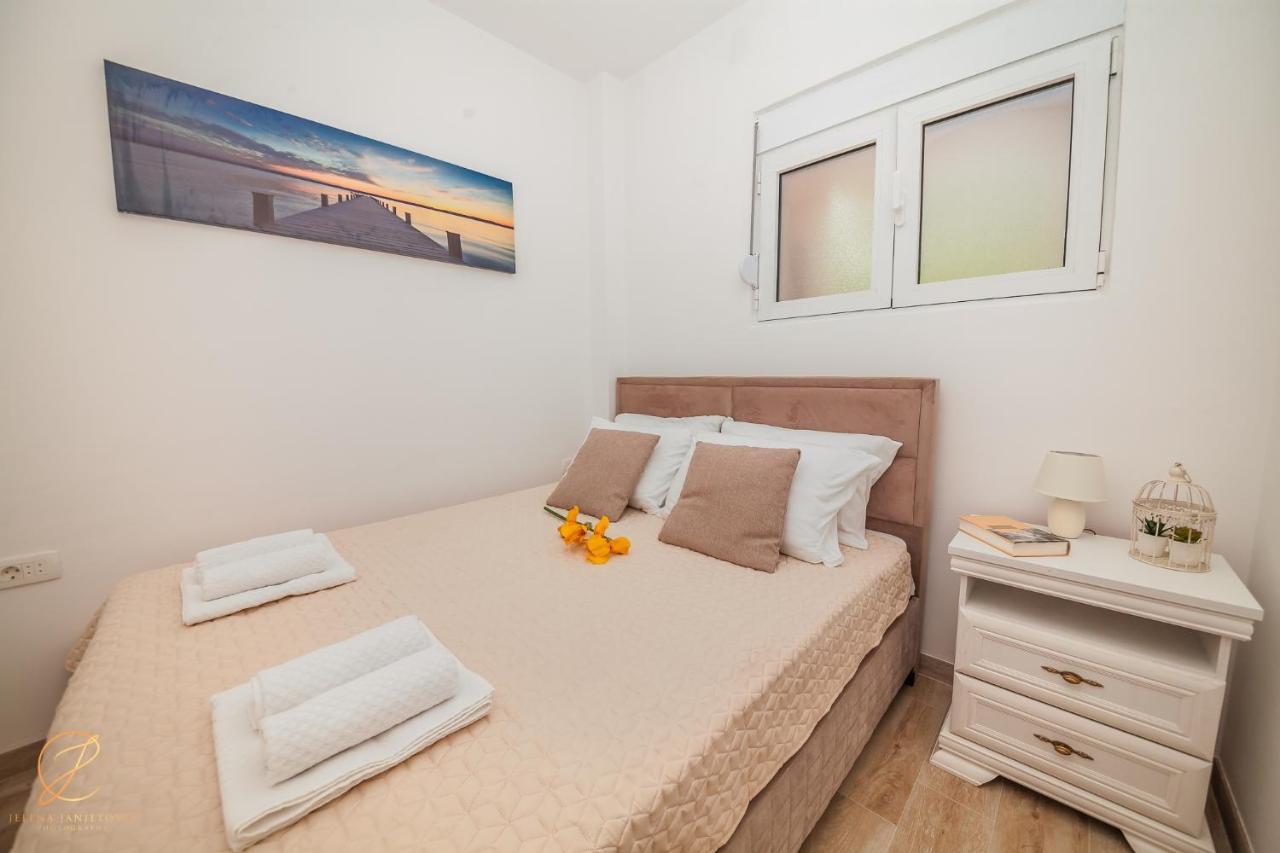 Apartments Ruzmarin Herceg Novi Eksteriør billede