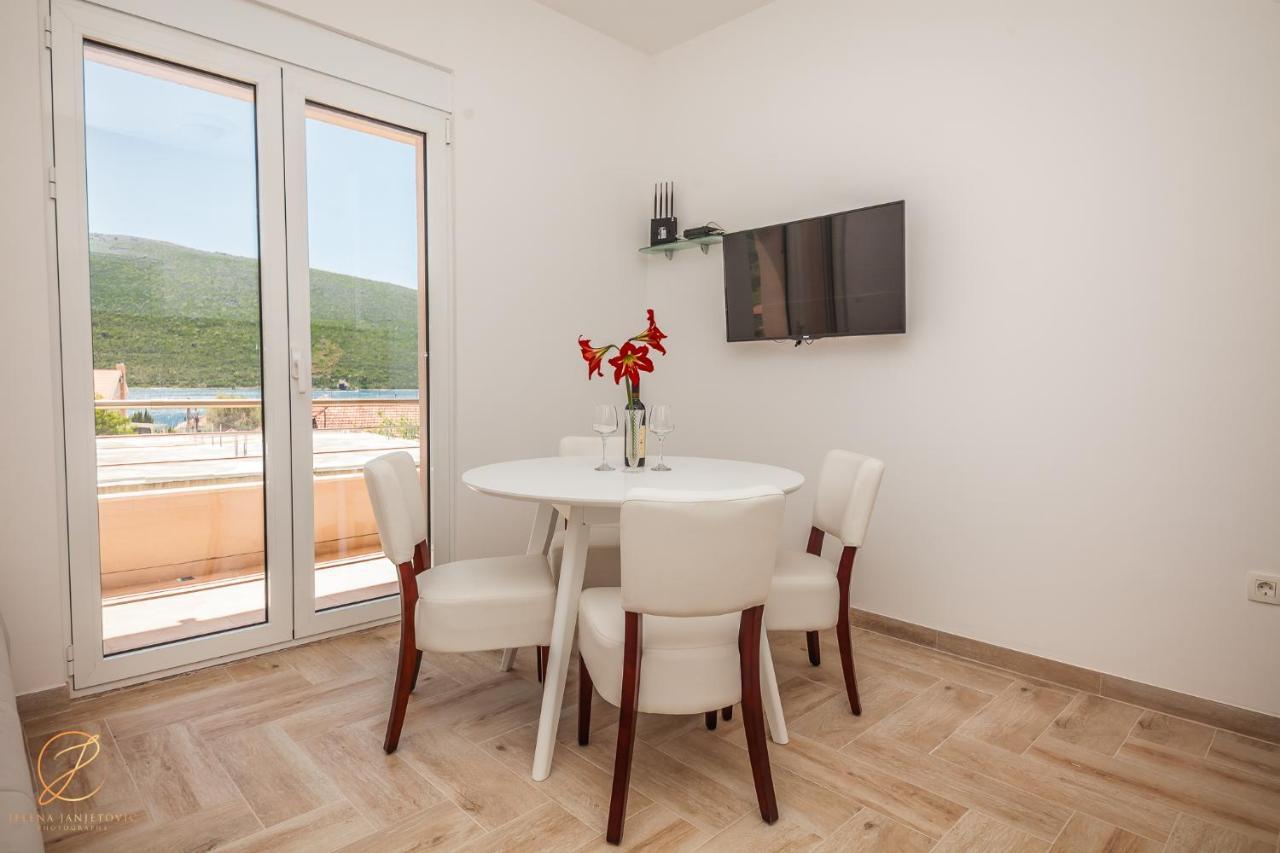 Apartments Ruzmarin Herceg Novi Eksteriør billede